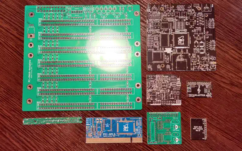 Пришли платы с pcbwave...